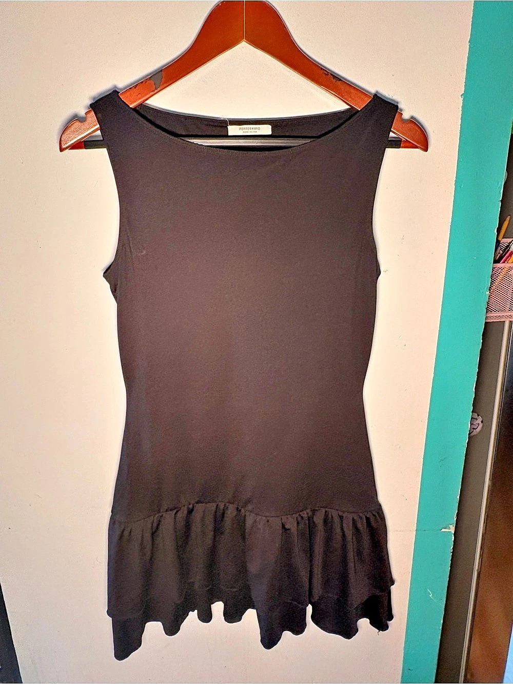 Peppermayo Black Scoop Neck Sleeveless Mini Dress Ruffle Hem Womens Size 6